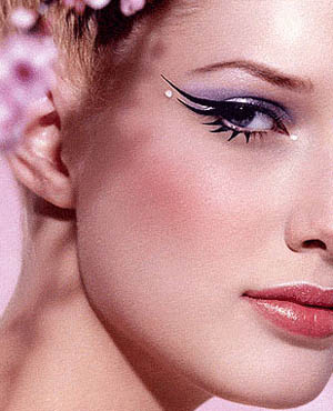 化妝不傷皮膚7個(gè)實用(yòng)招