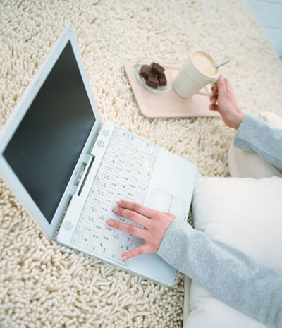 電腦(nǎo)族的(de)護膚食療