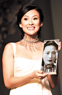 陳凱歌赴美(měi)爲《梅蘭芳》看景章(zhāng)子怡學戲(圖)